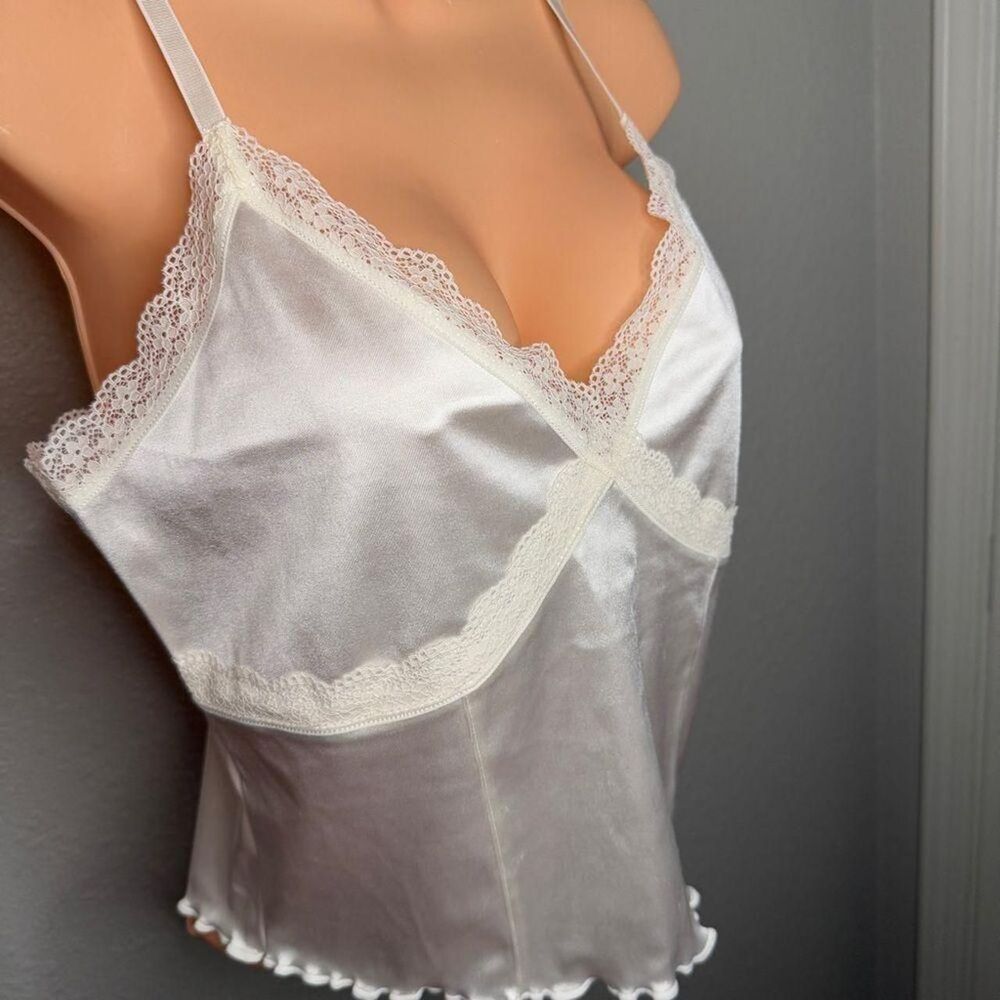 H-m Women's White Crop-top